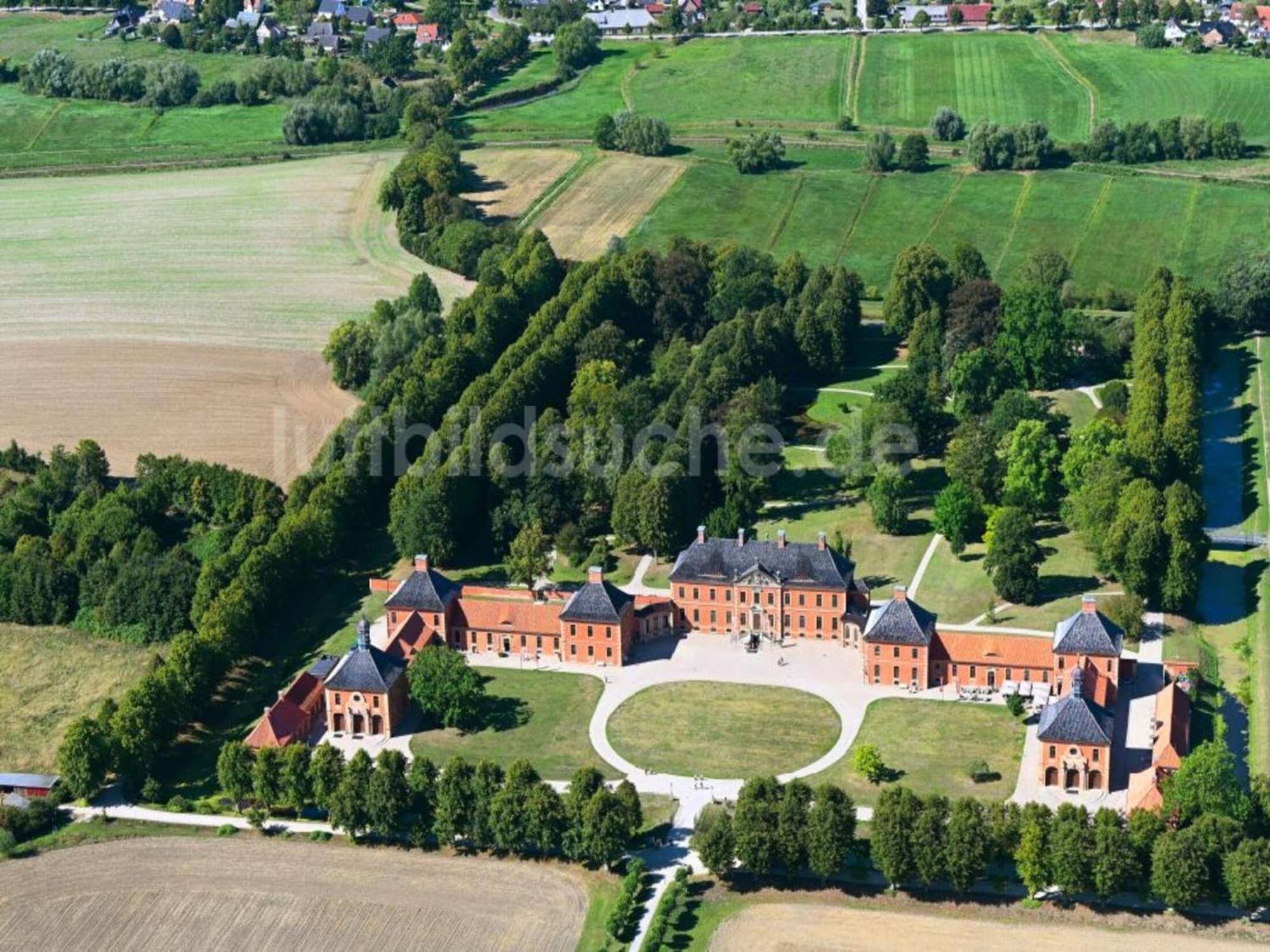 Farm Holiday Home In Damshagen With Garden Klutz Esterno foto